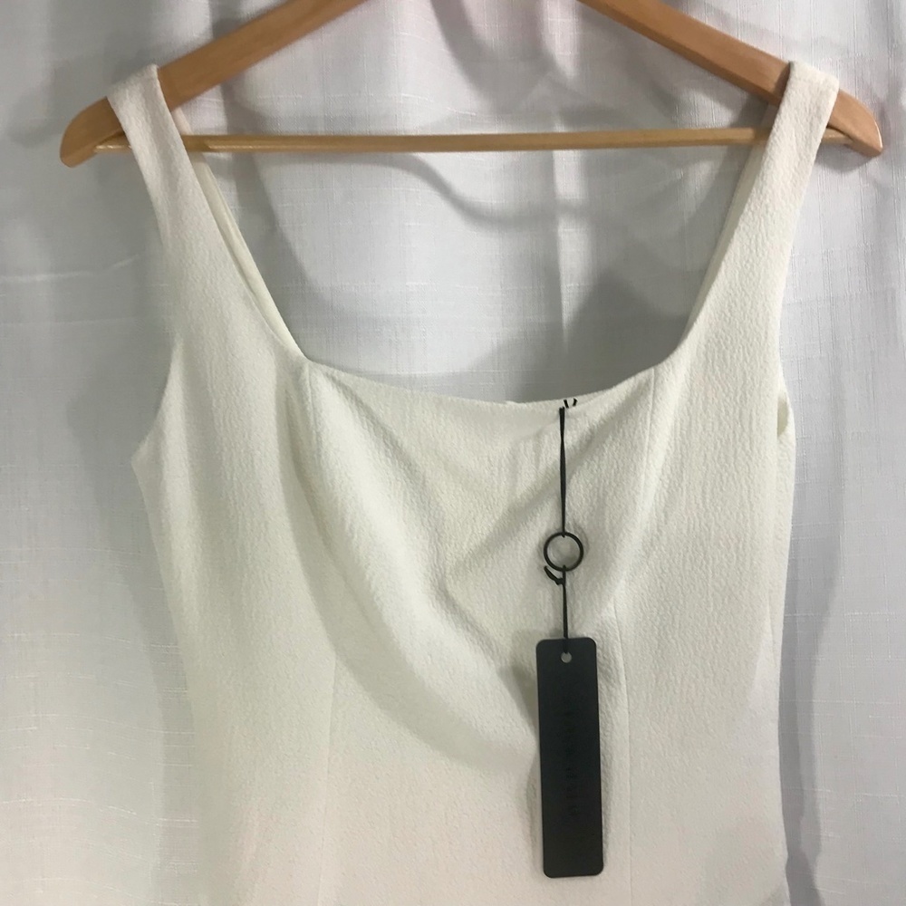 Black Halo Kiely Playsuit In Sugar White Size 4. - Picture 3 of 6